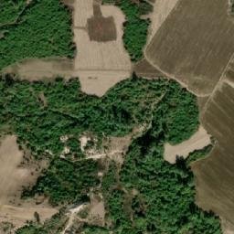 Satellite imagery of Khanguet Kef Tout, TN
