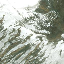 Satellite imagery of Khafshandur, PK