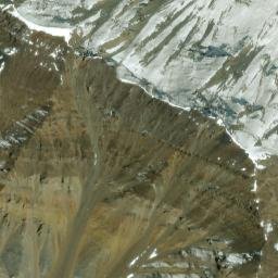 Satellite imagery of Khafshandur, PK