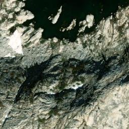 Satellite imagery of Comb Spur, US