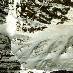 Satellite imagery of Rokhunchash, AF