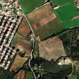 Satellite imagery of Draa Benhadhoum, DZ