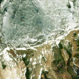 Satellite imagery of 小蓮華山, JP