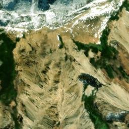 Satellite imagery of 小蓮華山, JP