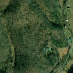Satellite imagery of Redmond Ridge, US