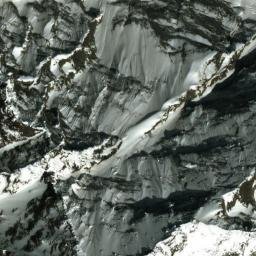 Satellite imagery of Koh Ghalit, PK