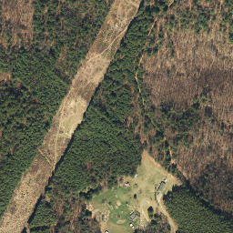 Satellite imagery of Iron Ridge, US