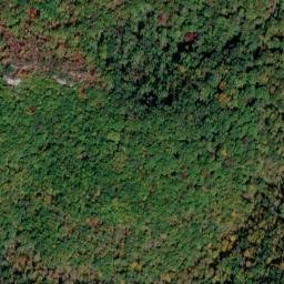 Satellite imagery of Henry Cliff, US