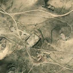 Satellite imagery of Yatīm Taq, AF