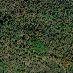 Satellite imagery of Brokedown Cliff, US
