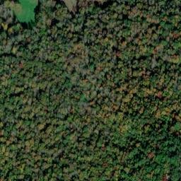Satellite imagery of Brokedown Cliff, US