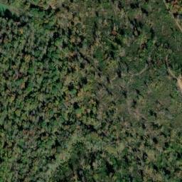 Satellite imagery of Brokedown Cliff, US