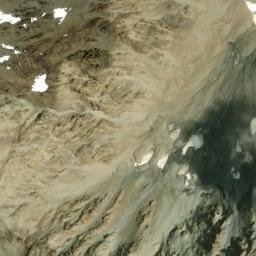 Satellite imagery of Chamabokht Tek, PK