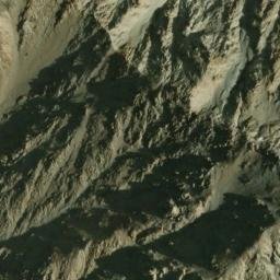 Satellite imagery of Chamabokht Tek, PK