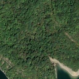 Satellite imagery of Guthrie Bluff, US