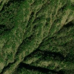 Satellite imagery of 前袈裟丸山, JP