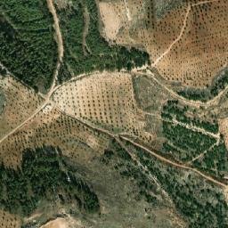 Satellite imagery of Z̧ahr Maghārat Yakūr, SY