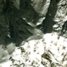 Satellite imagery of Ushkotopur, PK