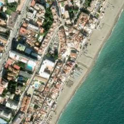 Satellite imagery of Punta de Torremolinos, ES
