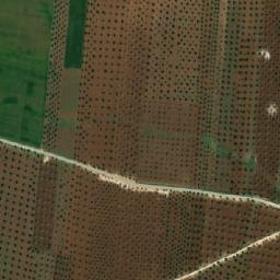 Satellite imagery of Z̧ahr Qawj, SY