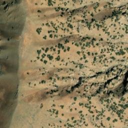 Satellite imagery of Lōl-e Darwāzah, AF