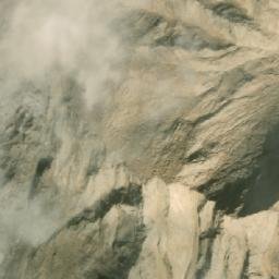 Satellite imagery of Darwāzah-ye Ilān, AF