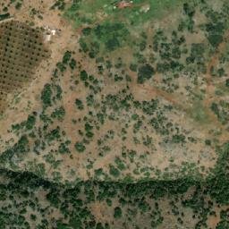Satellite imagery of Şakhrat ar Rummān, SY