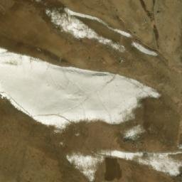 Satellite imagery of Kōtal-e Darah-ye Khāniqāh, AF