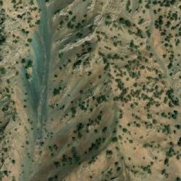 Satellite imagery of Rafak-e Ghilān, AF