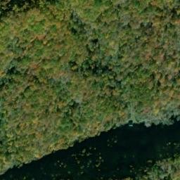 Satellite imagery of Pine Ridge, US