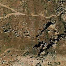 Satellite imagery of Chiyā-i Māmza, IQ