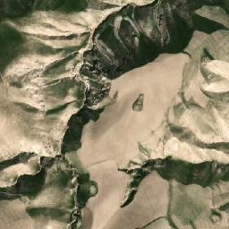 Satellite imagery of Posht-e Cheshmeh, AF