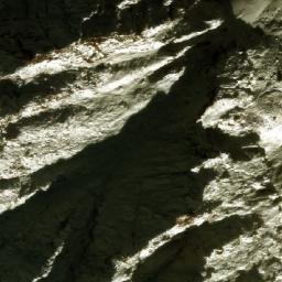 Satellite imagery of Sar-e Khānuk, AF