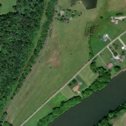 Satellite imagery of Knob Creek Bluff, US