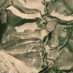 Satellite imagery of Posht-e Cheshmeh, AF
