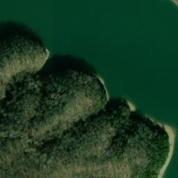 Satellite imagery of Pond Ridge, US