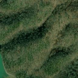 Satellite imagery of Pond Ridge, US