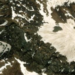 Satellite imagery of Sar-e Ambah Darah, AF