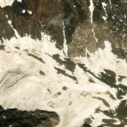 Satellite imagery of Sar-e Ambah Darah, AF