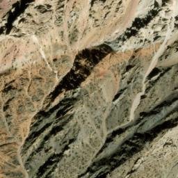 Satellite imagery of Chak Lwarth Dhar, PK