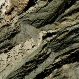 Satellite imagery of Chak Lwarth Dhar, PK