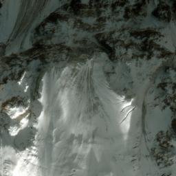 Satellite imagery of Bakhtumbokht Zom, PK