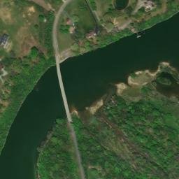 Satellite imagery of Hyder Bluff, US