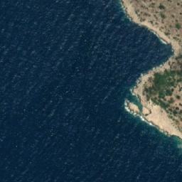 Satellite imagery of Yediburunlar, TR