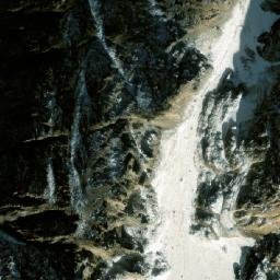 Satellite imagery of Qalātā, AF