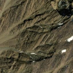 Satellite imagery of Qolleh-ye Sar-e Owshnūgān, AF