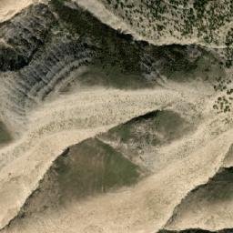 Satellite imagery of Râs el Betoum, DZ