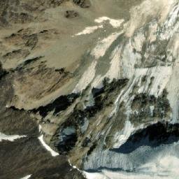 Satellite imagery of Kōh-e Sar-e Ōshnōgān, AF