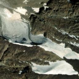 Satellite imagery of Kōh-e Sar-e Ōshnōgān, AF