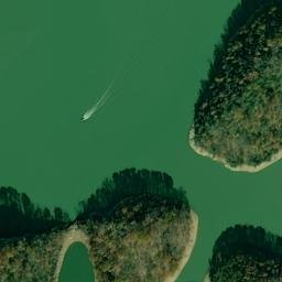 Satellite imagery of White Cliff, US